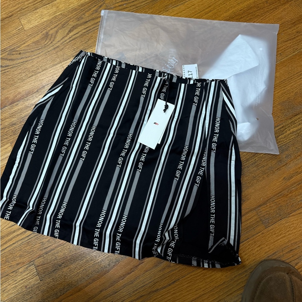Chic Black and White Striped Mini Skirt